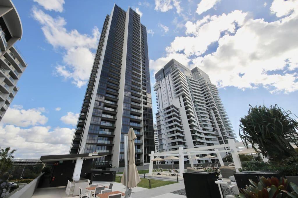 Broadbeach Apartment Level 10 With Beach Views ゴールドコースト エクステリア 写真