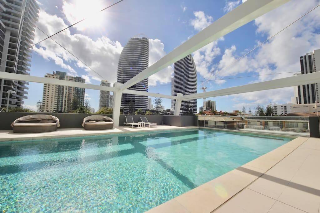 Broadbeach Apartment Level 10 With Beach Views ゴールドコースト エクステリア 写真