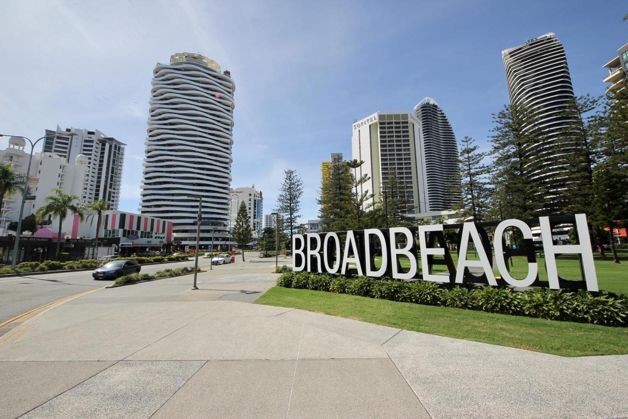 Broadbeach Apartment Level 10 With Beach Views ゴールドコースト エクステリア 写真